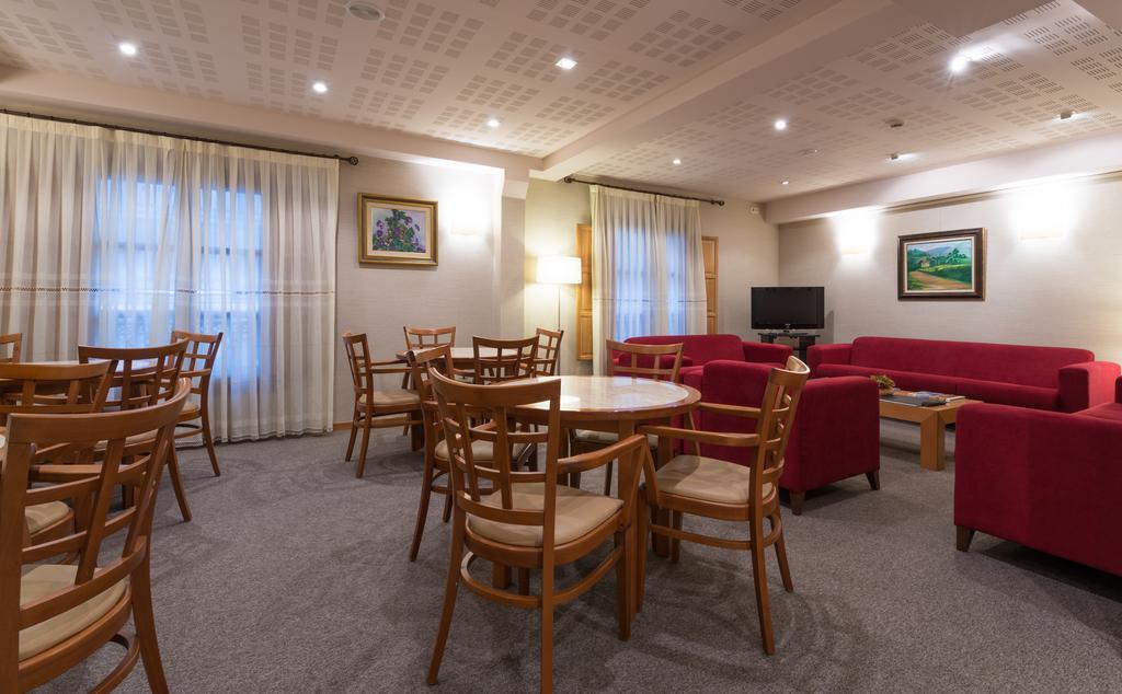 Hotel Herradura Santiago de Compostela Bagian luar foto