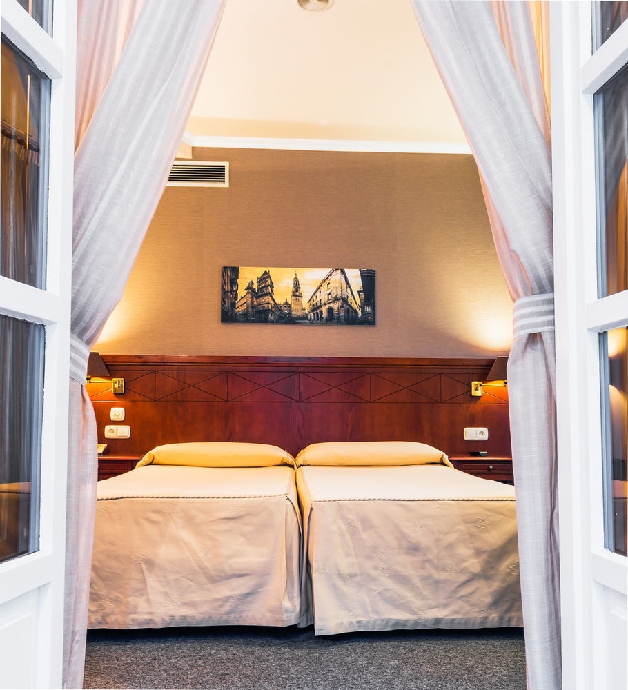 Hotel Herradura Santiago de Compostela Bagian luar foto
