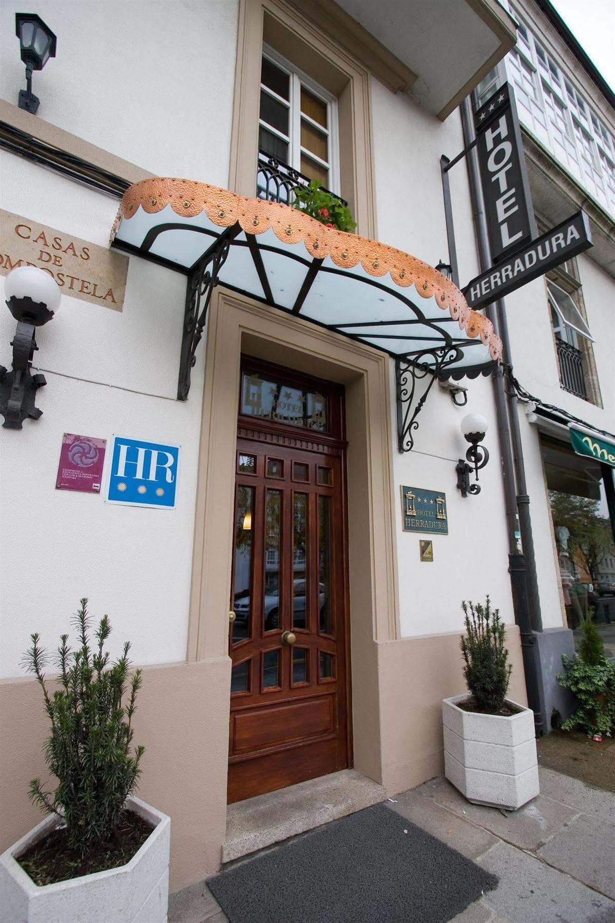 Hotel Herradura Santiago de Compostela Bagian luar foto